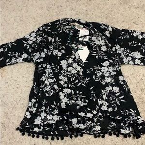 Black and white floral pullover